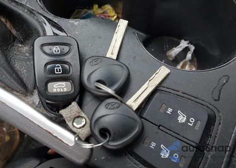 2013 Hyundai Sonata Gls z USA, uszkodzony, nr VIN 5NPEB4AC9DH542237